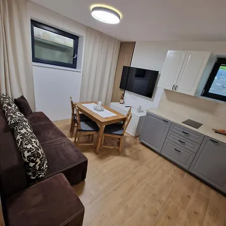 Suterenovy Stary Smokovec Vysoké Tatry