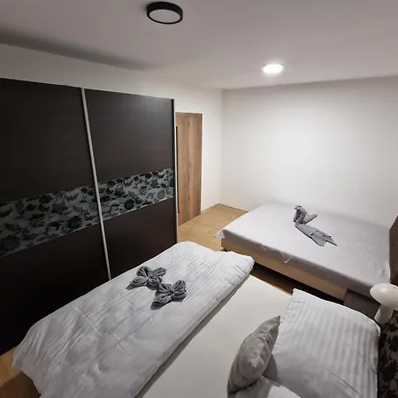 Suterenovy Stary Smokovec Apartment Vysoké Tatry